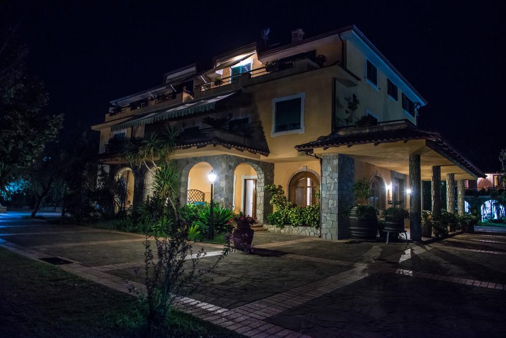 Aparthotel E Villamirella