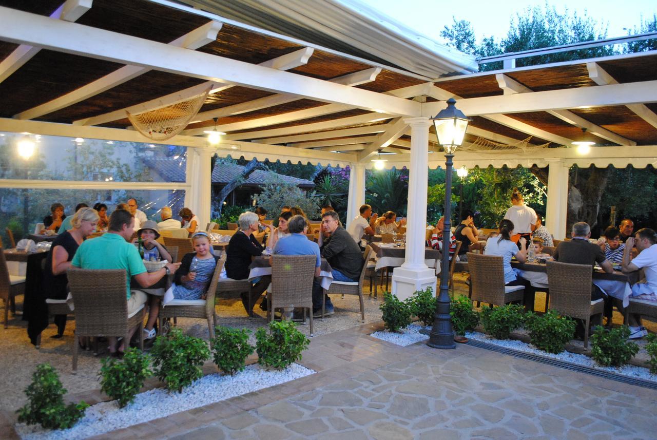 Aparthotel E Villamirella